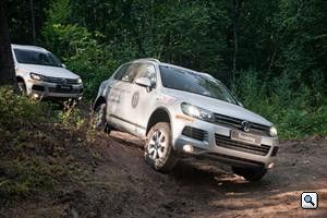 Новый VW Touareg в старой борозде